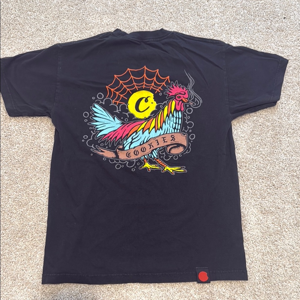Black Graphic Tee - Short Sleeve